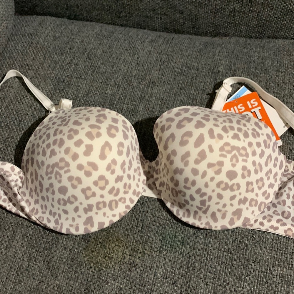 NWT 36C Bra
